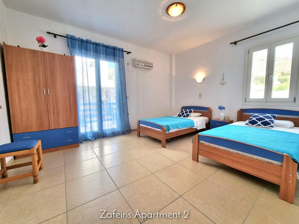 Zafeiris Apartments Livadia  ภายนอก รูปภาพ
